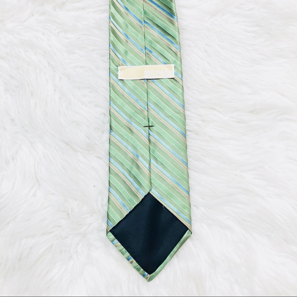 Michael kors tie - Picture 3 of 3